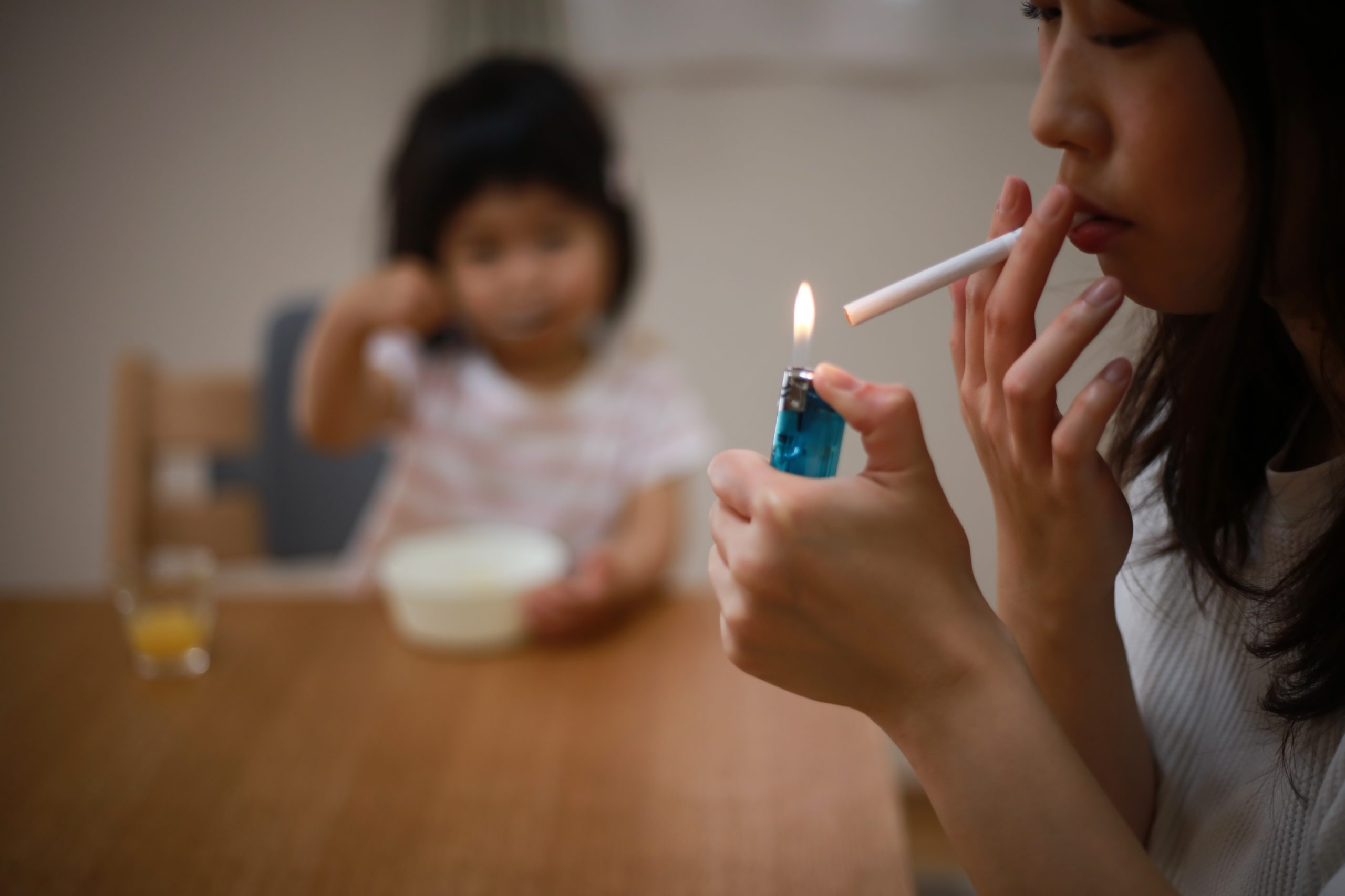 Tiktok Star Takes On Secondhand Smoke - 6fo0dde