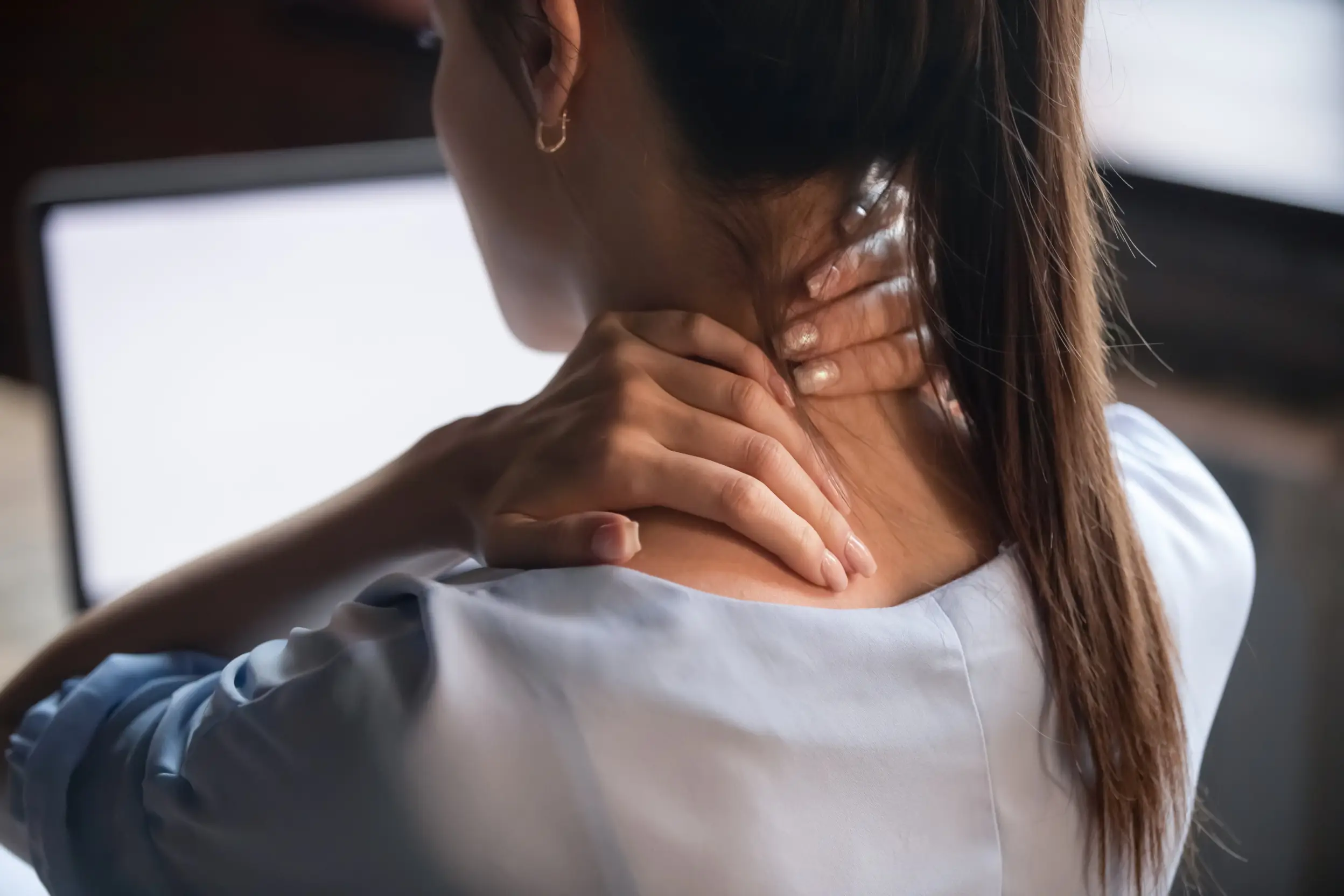 neck pain do not trust because it dangerous 1