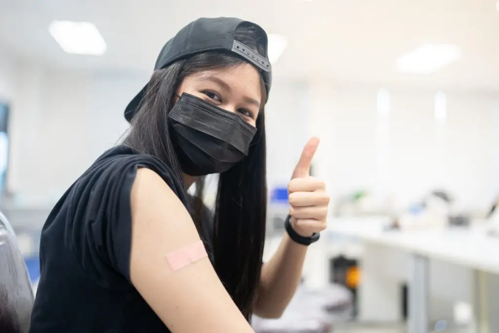 รู้ทันก่อนสาย! วัคซีน HPV ทำไมถึงควรฉีดตั้งแต่วัยรุ่น?