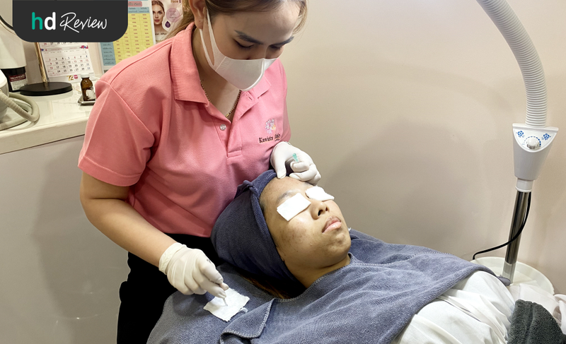 กดสิว ที่ Kawintra Clinic แบริ่ง