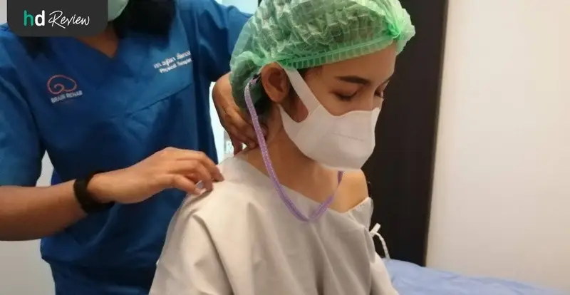 รักษาอาการออฟฟิศซินโดรม โดยแม่ค้าออนไลน์ ที่ Brain Rehab Clinic