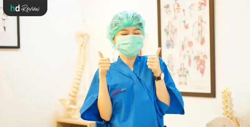 ผู้ใช้บริการรักษาอาการออฟฟิศซินโดรม