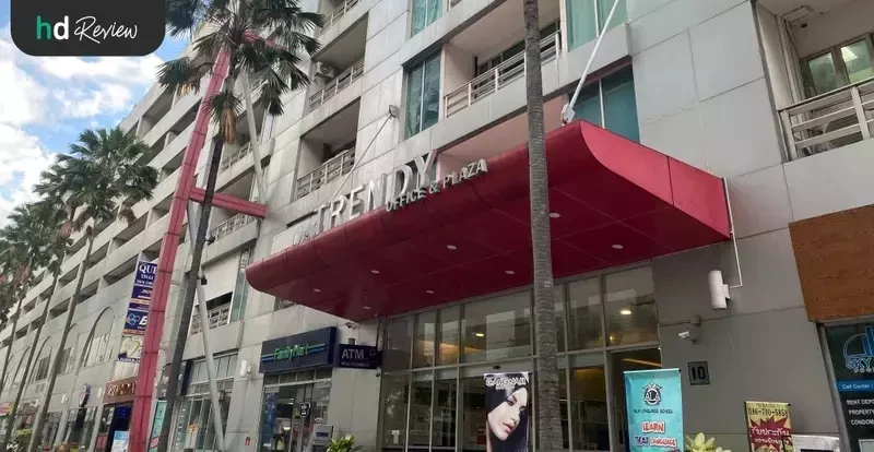 ภาพบรรยากาศหน้าทางเข้า Zenzen Clinic