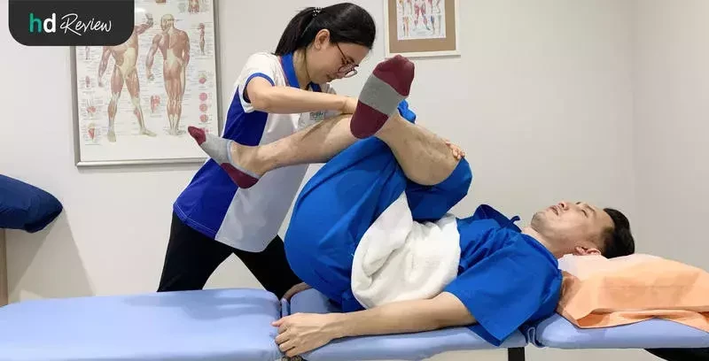 ขั้นตอนการยืดกล้ามเนื้อทั้งตัว (Physio Stretch) โดยนักกายภาพบำบัด