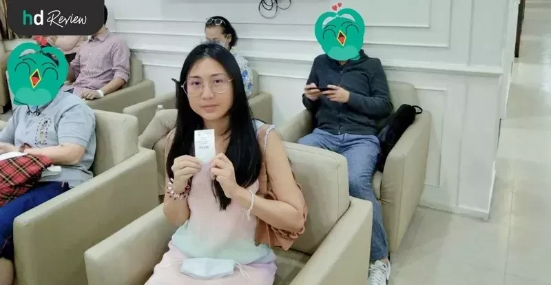 ระหว่างรอคิวเข้าปรึกษาแพทย์ เรื่องปัญหาการนอน ที่ โรงพยาบาลพญาไท 2