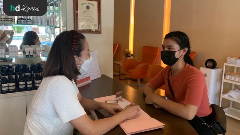 รีวิว Treatment รักษาสิว ที่ Clinic Khunmor เชียงใหม่ (คุณหมอบิ้วตี้แคร์)