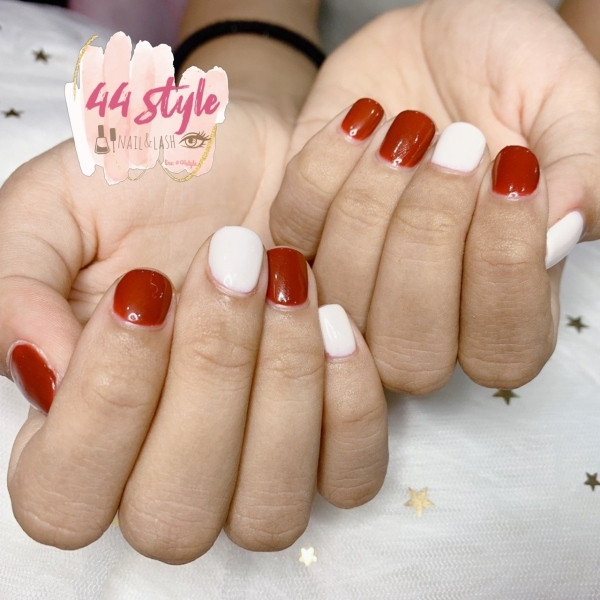 รีวิว ทาสีเล็บมือ ที่ 44 Style
