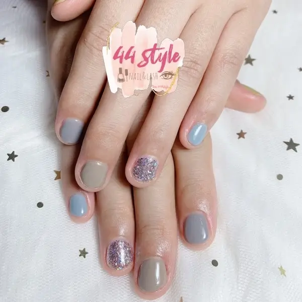 รีวิว ทาสีเล็บมือ ที่ 44 Style