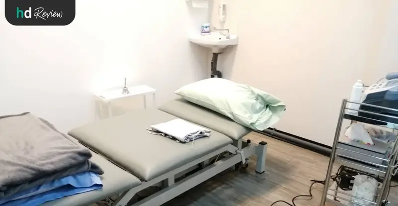 รักษาอาการออฟฟิศซินโดรม โดยแม่ค้าออนไลน์ ที่ Brain Rehab Clinic