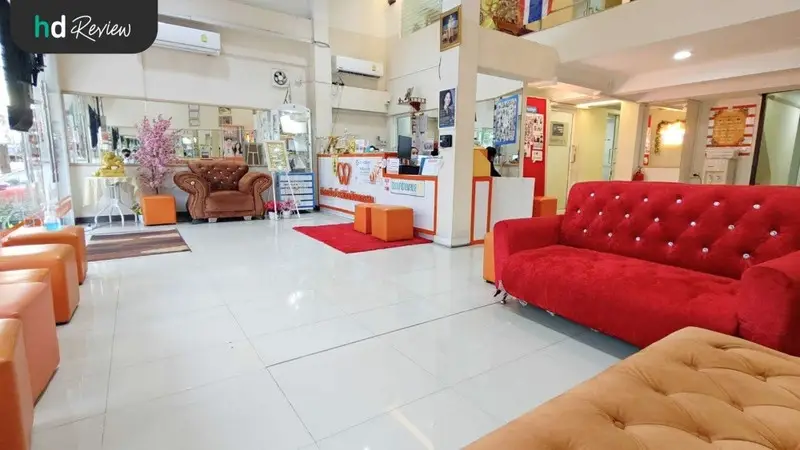 บรรยากาศของ The Orange Dental Clinic