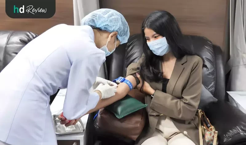 เจาะเลือดตรวจระดับวิตามินที่ Bangkok Anti-Aging Center