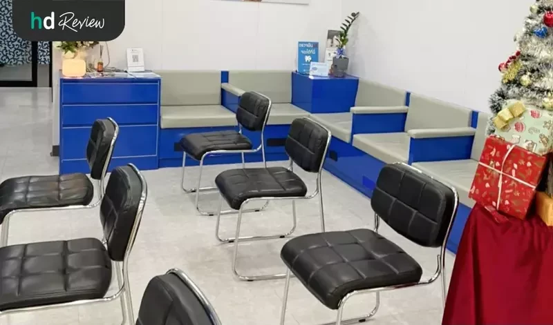 บรรยากาศด้านในที่ Zenitoni Dental Clinic