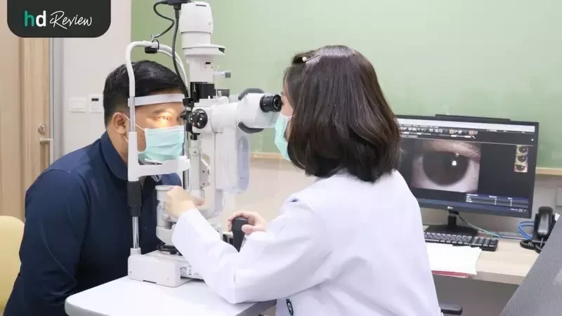 ขั้นตอนการตรวจประเมินสายตาก่อนทำ Femto Lasik ทำเลสิกไร้ใบมีด