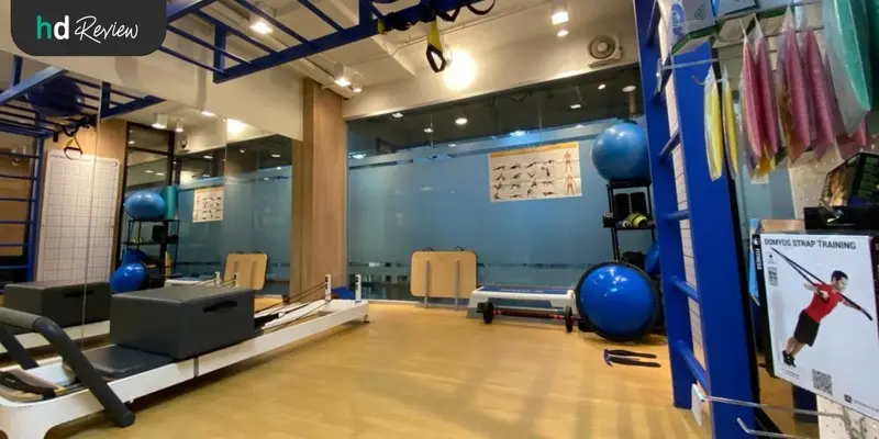 รีวิวรักษาอาการปวดหลังเรื้อรัง ที่ Newton EM Physiotherapy Clinic