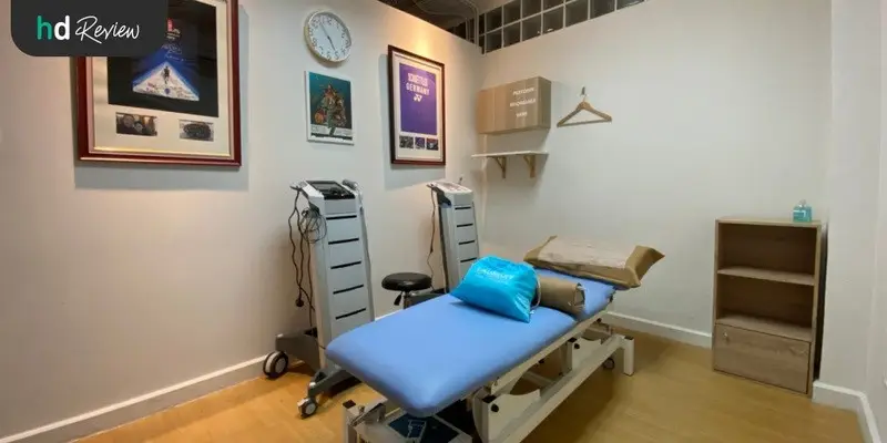 รีวิวรักษาอาการปวดหลังเรื้อรัง ที่ Newton EM Physiotherapy Clinic