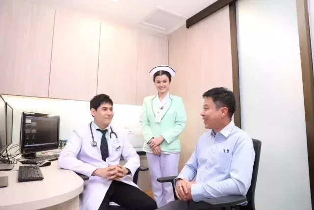 ห้องตรวจศูนย์หัวใจ โรงพยาบาลพญาไท 2