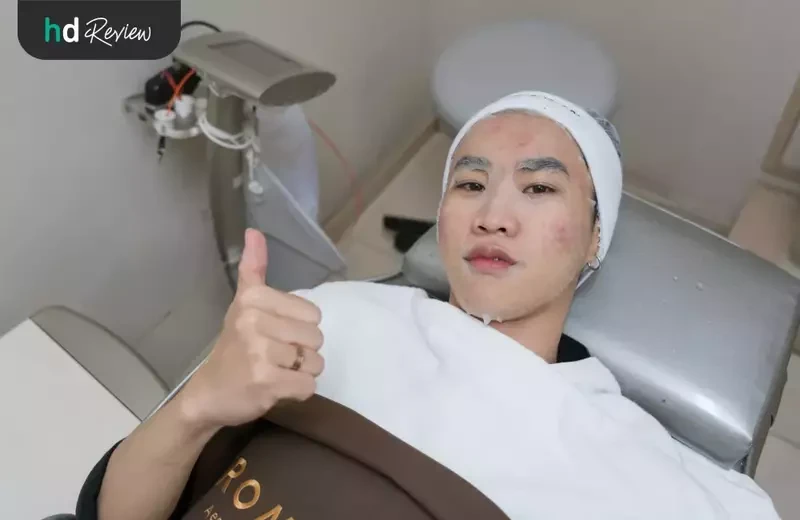 ขั้นตอนการ รักษาสิว โปรแกรม AC Clear III ที่ Romrawin Clinic