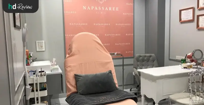 รีวิว ฉีดสารเติมเต็ม ใต้ตา ที่ Napassaree Clinic