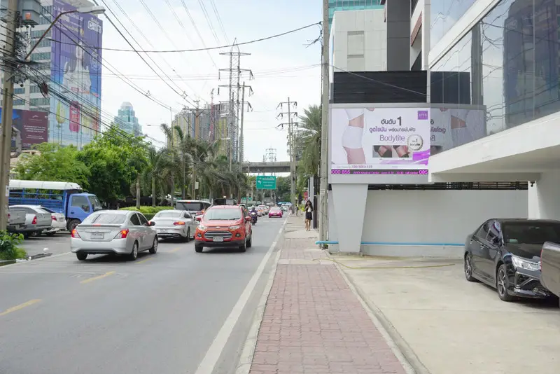 รีวิว ศูนย์ทันตกรรม APEX Dental Center (สาขาเพลินจิต) 24