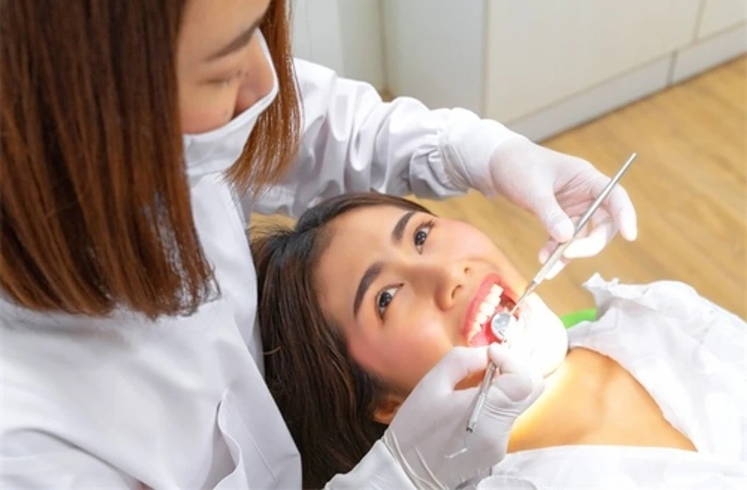 ถอนฟัน 1 ซี่ ที่ Bangkok Smile Dental