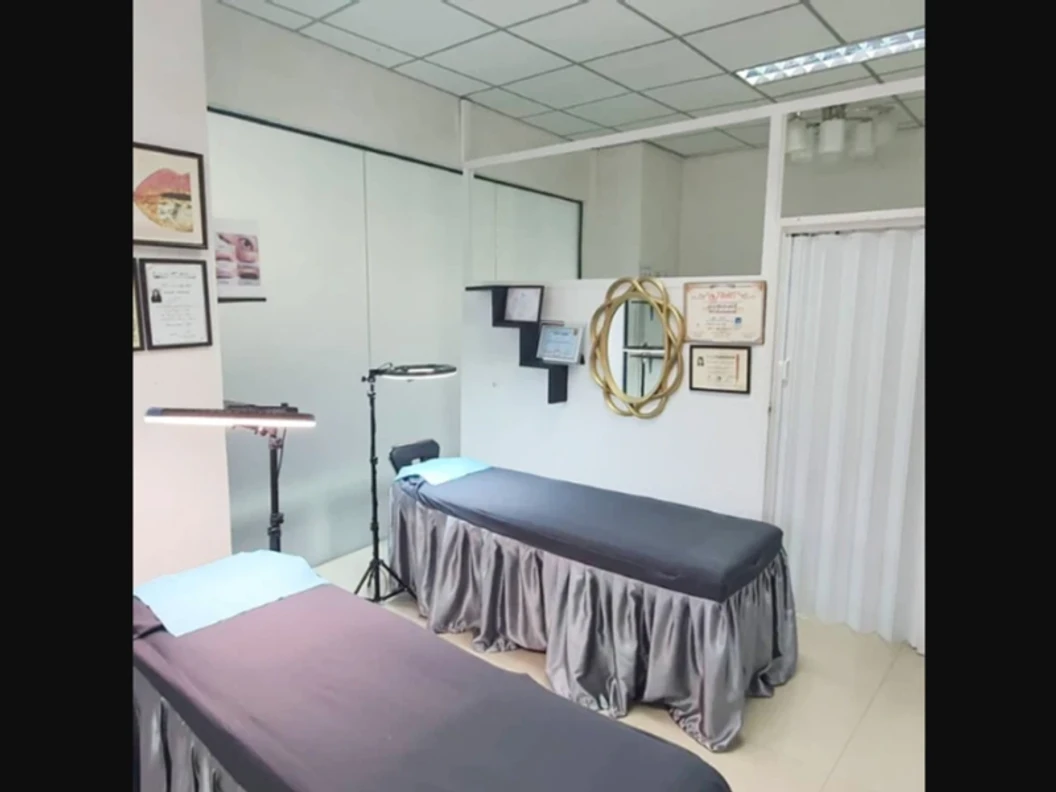 แว๊กซ์ขน Bikini 1 ครั้ง สำหรับผู้หญิงเท่านั้น ที่ Lucky 3D Eyebrow