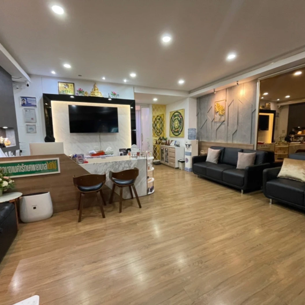 โปรแกรมฟิลเลอร์ 1 ซีซี หน้า ที่ Dozo Clinic