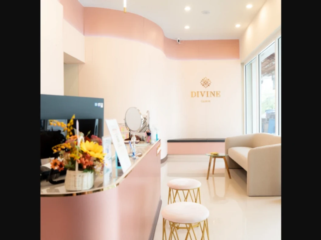 คอร์สกำจัดขน Brazilian ด้วย YAG Laser 3 ครั้ง ภายใน 6 เดือน สำหรับผู้หญิงเท่านั้น ที่ Divine Aesthetic Clinic