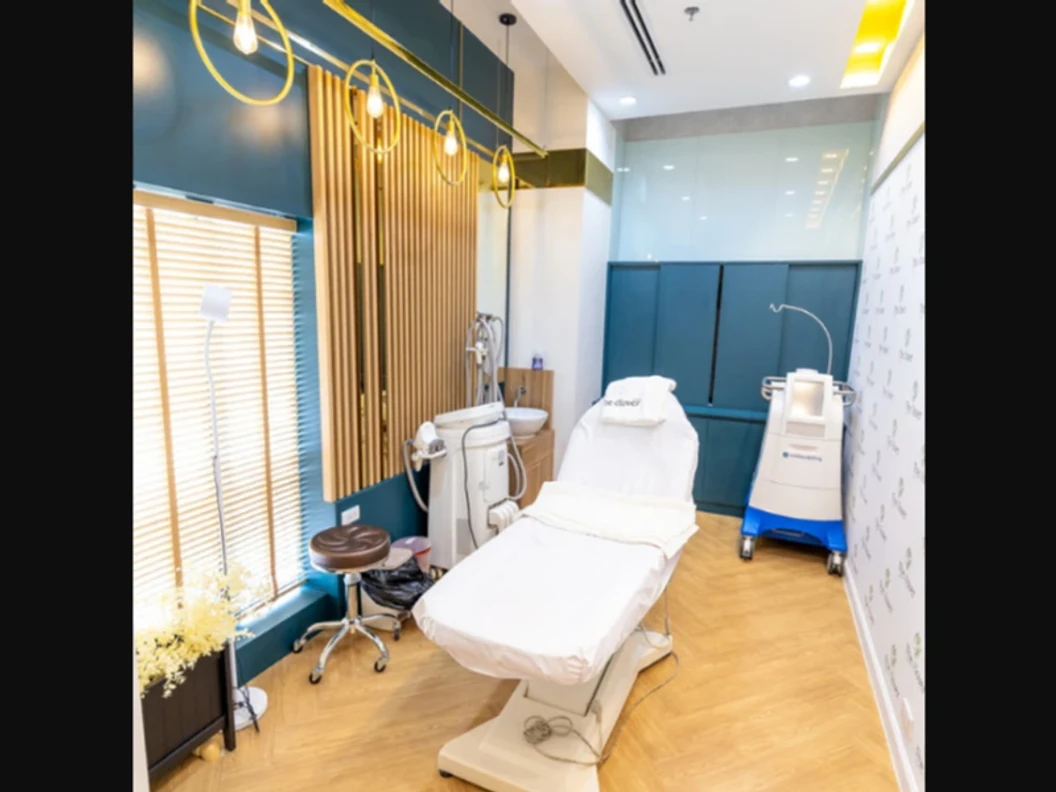 กำจัดขน Brazilian ด้วย Hyperion Long Pulsed NdYAG 1 ครั้ง สำหรับผู้หญิงหรือผู้ชาย ที่ The Clover Clinic