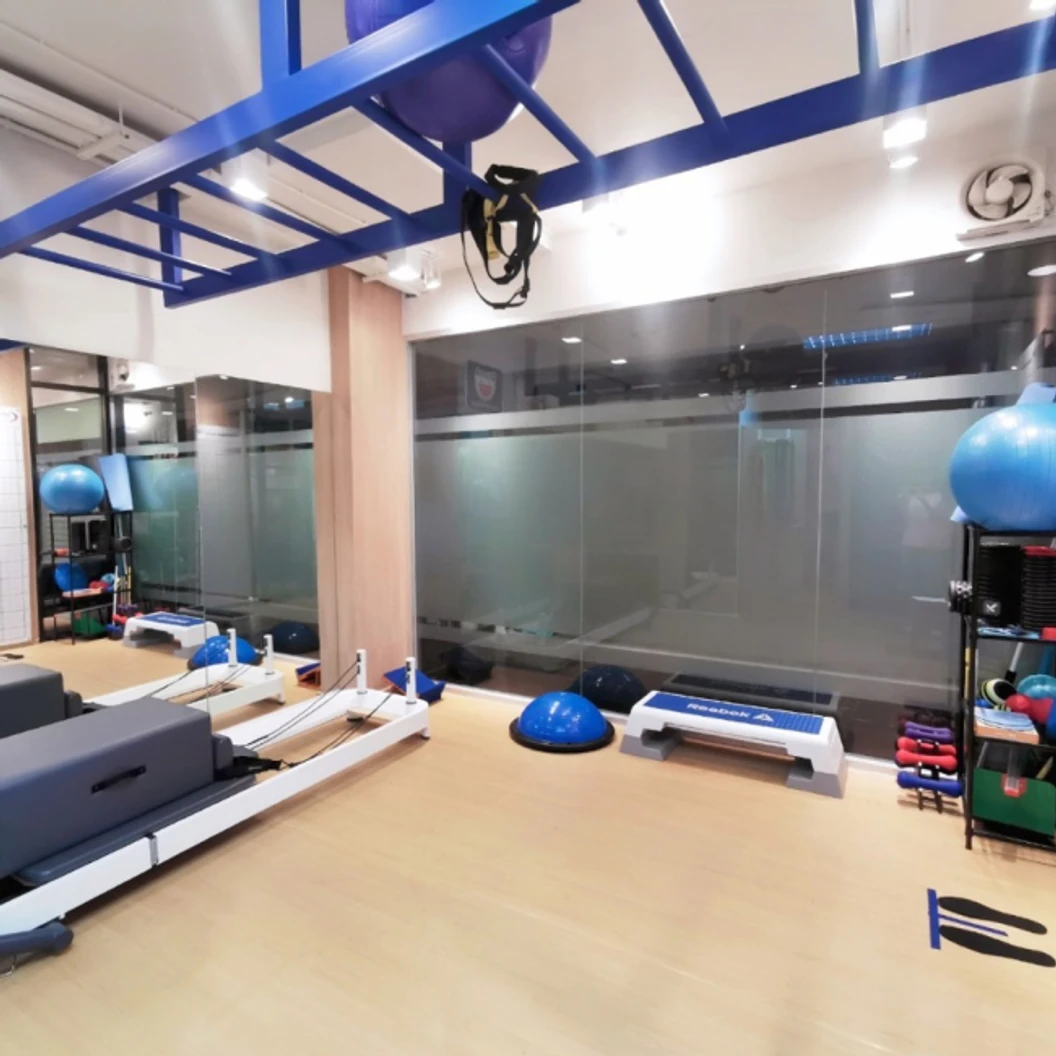 ยืดกล้ามเนื้อ ทั่วร่างกาย 60 นาที 1 ครั้ง ที่ Newton EM Physiotherapy Clinic นิวตั้น เอ็ม คลินิกกายภาพบำบัด