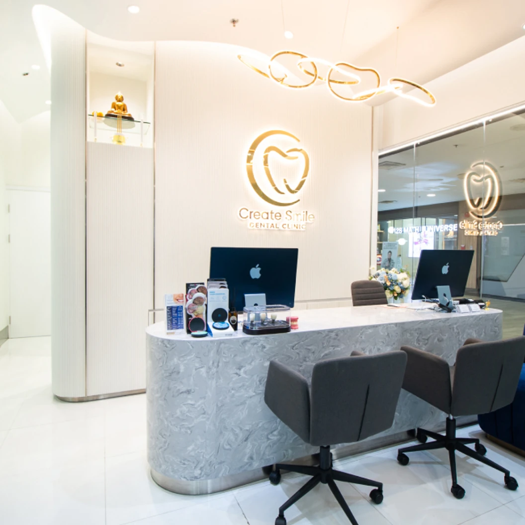 ฟอกสีฟันที่คลินิก ด้วยระบบ Cool Light ที่ Create Smile Dental Clinic