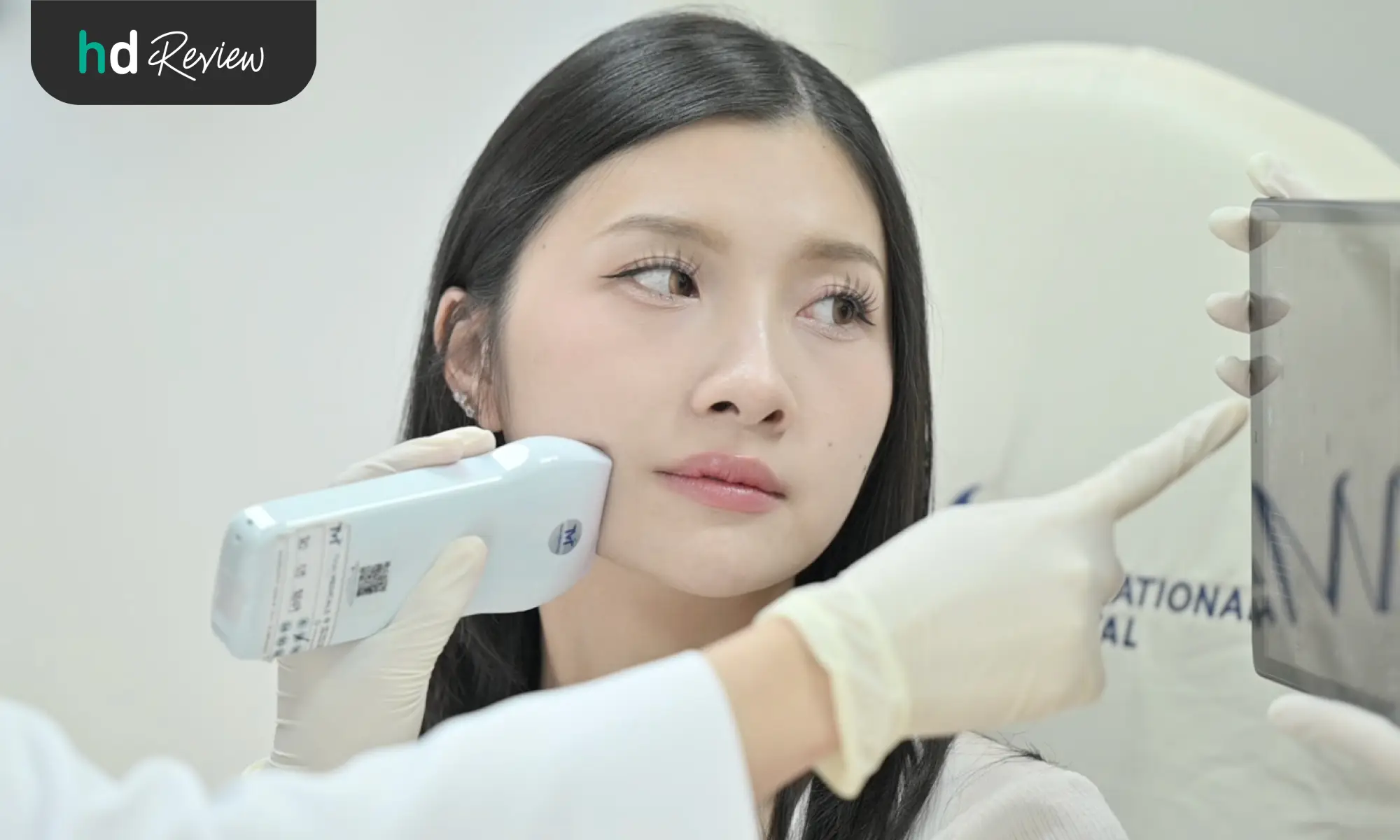 รีวิววิเคราะห์ใบหน้าก่อนทำสวยด้วยโปรแกรม The Ultimate Pre-Assessment ที่ AM International Hospital 11 อัลตราซาวด์หน้า