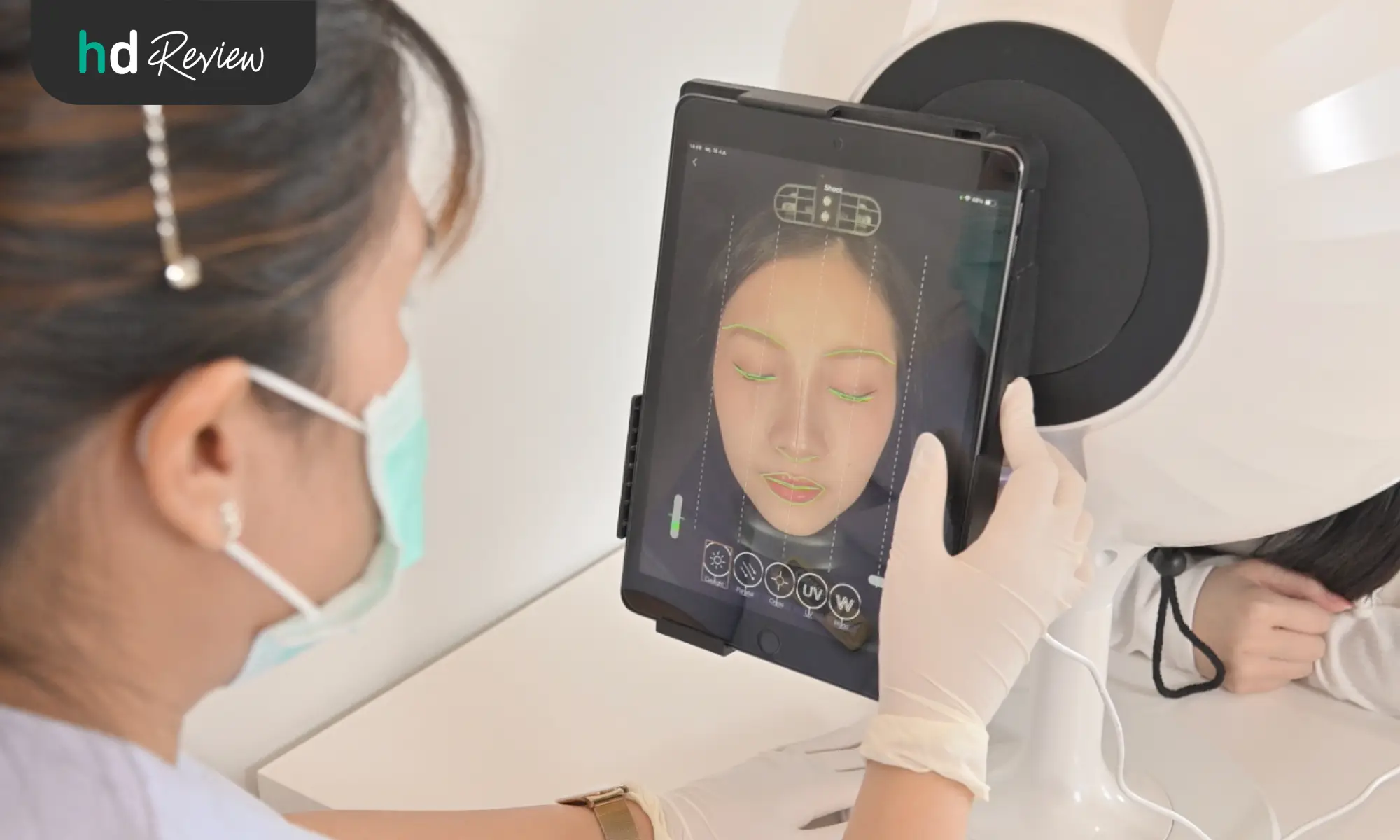 รีวิววิเคราะห์ใบหน้าก่อนทำสวยด้วยโปรแกรม The Ultimate Pre-Assessment ที่ AM International Hospital 7 โปรแกรม Visage AI