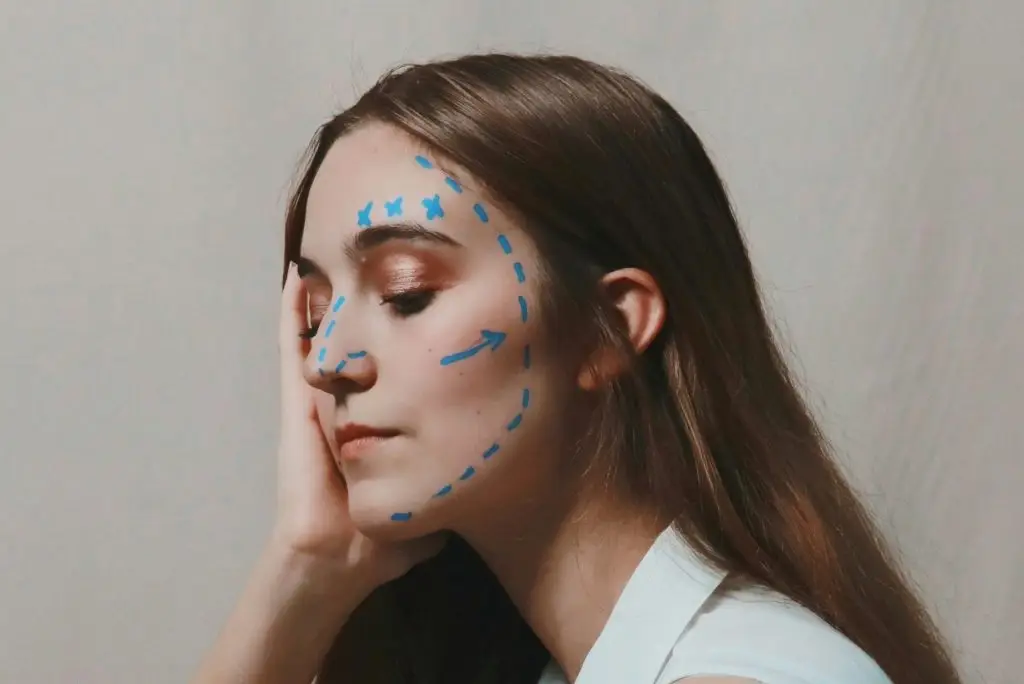 โปรแกรม EndoliftX คืออะไร? ทางเลือกใหม่ ยกกระชับใบหน้า โดยไม่ต้องผ่าตัด 8 EndoliftX