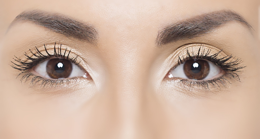 สักขอบตา 1 ครั้ง เติมฟรี 1 ครั้ง (Eye Liner) ที่ Lucky 3D Eyebrow
