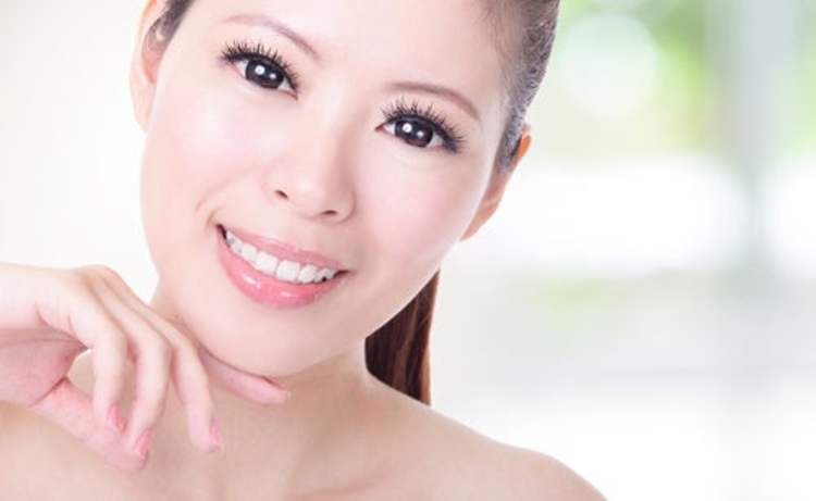 ฟอกสีฟัน ด้วยระบบ Cool Light พร้อมขูดหินปูน ที่ NextStep Dental