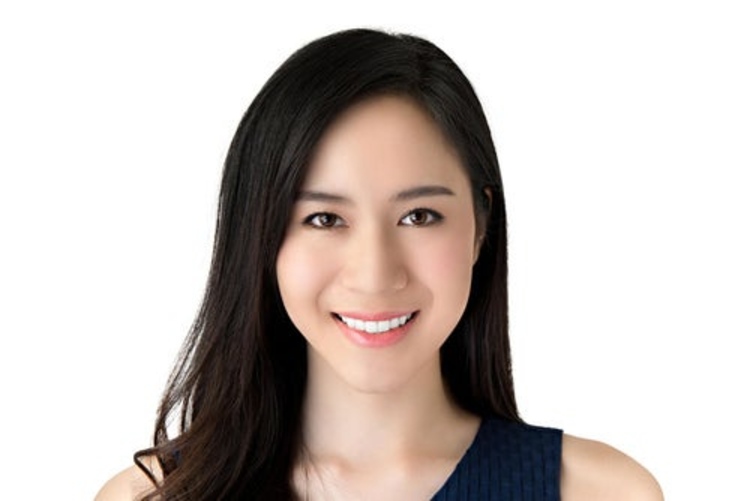 ฟอกสีฟัน ด้วยระบบ Zoom ที่ About Tooth Dental Clinic