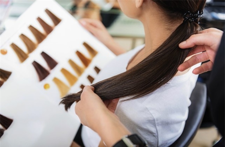 ทำสีผม ทุกระดับความยาว 1 ครั้ง ที่ Hair Class Salon