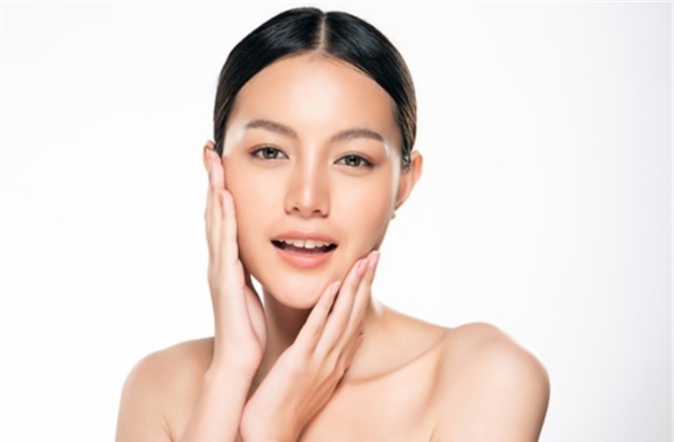ทำ Thermage CPT 600 ช็อต 1 ครั้ง ที่ The Clover Clinic