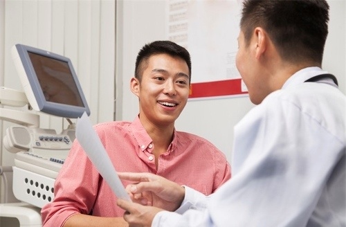 บริการตรวจหาเชื้อ COVID-19 ด้วยชุดทดสอบแบบรวดเร็ว (Rapid Test) ที่ Medical Line Lab
