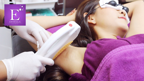 คอร์สกำจัดขนรักแร้ ด้วย IPL เครื่อง Medisyst Laser Advance IPL Gen 2 6 ครั้ง สำหรับผู้หญิงเท่านั้น ที่ Estella Clinic