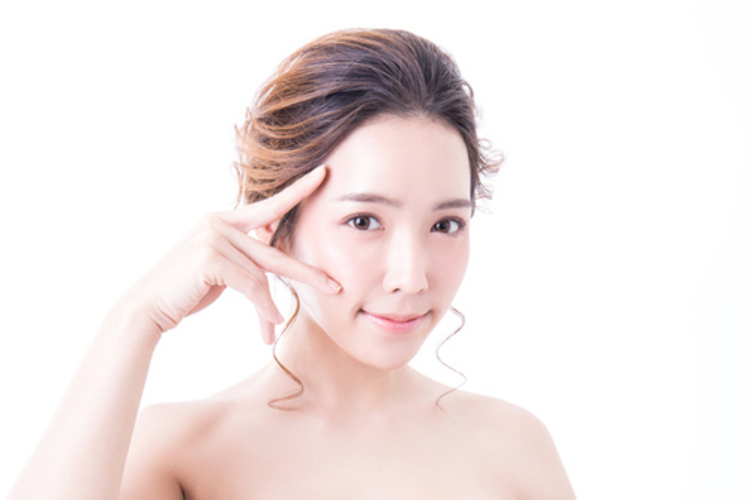 ฉีด PRP ฟื้นฟูผิวสวย ด้วยเกล็ดเลือดตัวเอง ที่ Levince clinic
