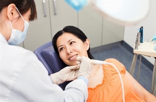 ตรวจสุขภาพเหงือกและฟัน พร้อมเอกซเรย์ช่องปาก 1 ครั้ง ที่ RSU Dental Center