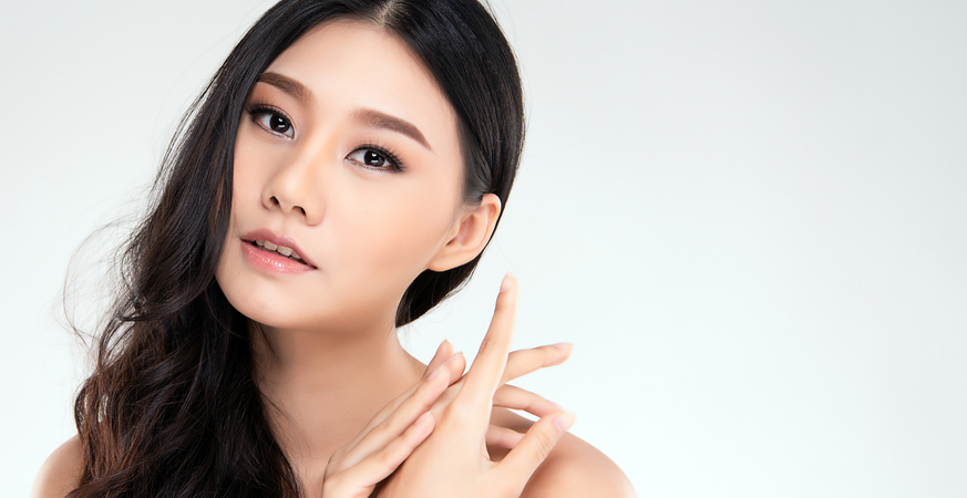 Max Lift เก็บกรอบหน้าด้วยคลื่นความถี่วิทยุ (RF) 1 ครั้ง ที่ The Rejuv Clinic
