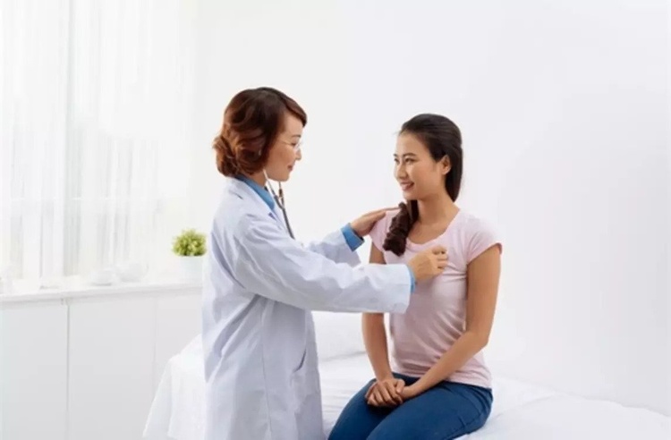 ตรวจระดับฮอร์โมนเพศหญิง (Essential Hormones Package) 9 รายการ ด้วยการตรวจเลือด ที่ Thrive Wellness