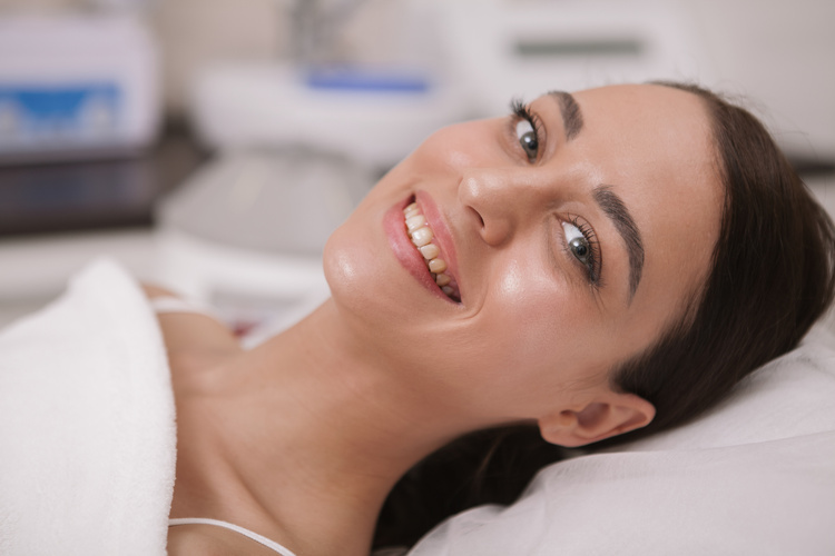 คอร์สทำ IPL ไม่จำกัดช็อต ทั่วใบหน้า 3 ครั้ง ที่ Anon Clinic (อนนท์คลินิก)