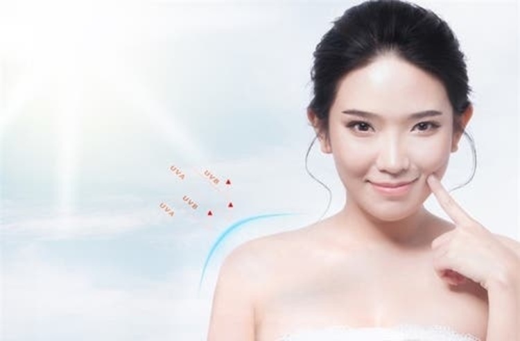 คอร์สทำ IPL หรือเลเซอร์ YAG เพื่อปรับสีผิวลดรอยด่างดำบนใบหน้า 2 ครั้ง ที่ LDC Life Plus