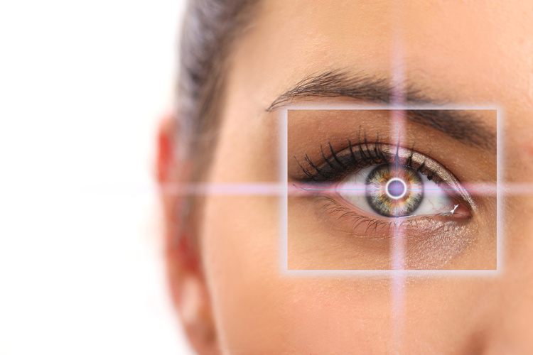 ทำเลสิกไร้ใบมีด LVS Platinum Femto LASIK ที่ Laser Vision International LASIK Center