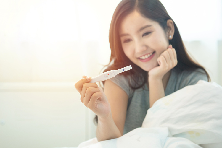 ตรวจสุขภาพก่อนแต่งงานหรือก่อนมีบุตร 14 รายการ สำหรับผู้หญิง ที่ Wellmed Bangkok Clinic